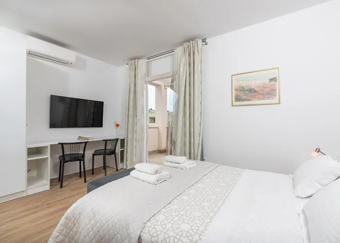 Viktor Apartamento *